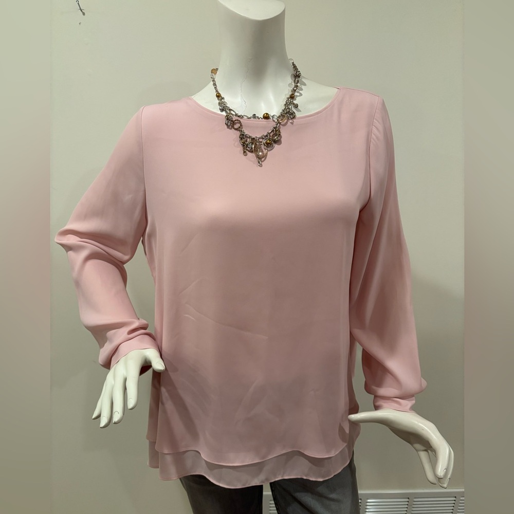 WHBM Dusty Rose Women's Split Back Blouse, size 10 - Picture 3 of 16